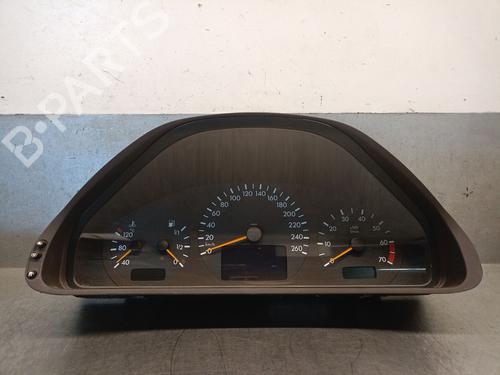 Used Instrument cluster Instrument cluster 35803210 35803210