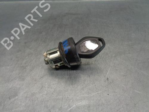 Used Ignition barrel BMW X3 (E83) xDrive 20 d (177 hp) 9189979