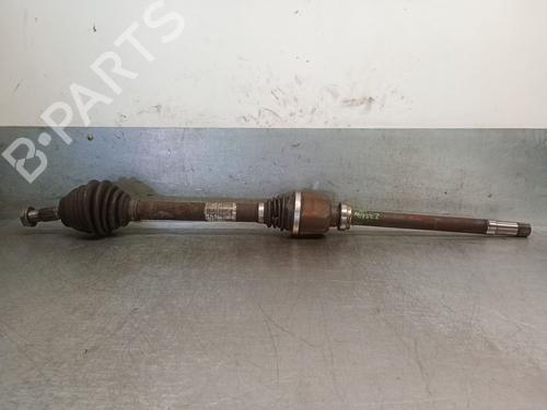 Used Right front driveshaft PEUGEOT 3008 I MPV (0U_) 1.2 (131 hp) 27435738