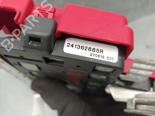 Fuse box RENAULT MASTER III Van (FV) 2.3 dCi 130 FWD (FV0M, FV0Y, FV0J, FV02, FV03) | BP30711852E1