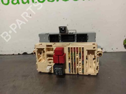 Caja reles / fusibles FIAT STILO (192_) 1.9 D Multijet (100 hp) 5564587