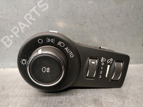 Used Headlight switch Headlight switch FIAT 500X (334_) 1.3 D Multijet (334AXH1A) (95 hp) 40158648 40158648