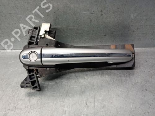 Used Front right exterior door handle MERCEDES-BENZ A-CLASS (W168) [1997-2005]  30708946