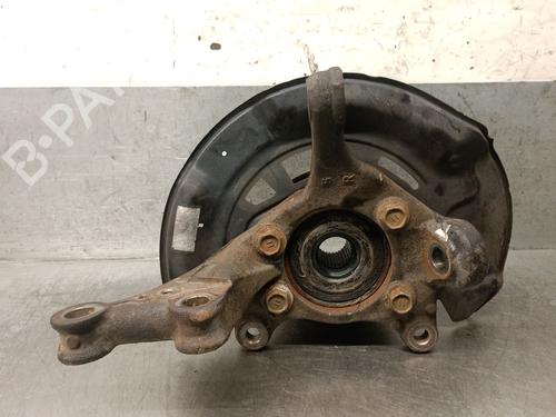 Used Right front steering knuckle TOYOTA COROLLA Saloon (_E15_) 2.0 D-4D (ADE150) (126 hp) 32240559