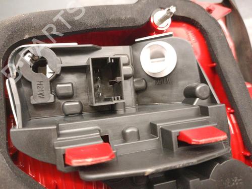 Right tailgate light VW TOURAN (1T3) 1.6 TDI | BP28106980C80  - Image 8