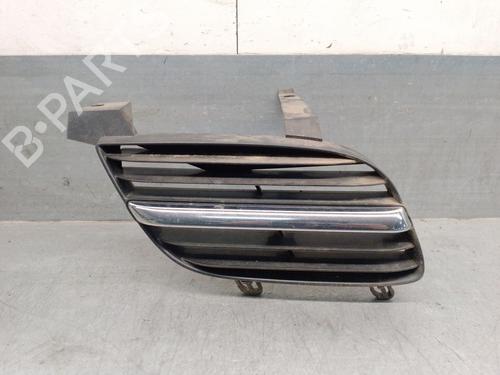 Grille NISSAN ALMERA II (N16) 2.2 Di (110 hp) 30906903