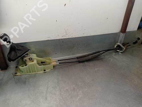 Used Gear lever ALFA ROMEO 159 (939_) 1.9 JTDM 16V (939AXC1B, 939AXC12) (150 hp) 26124321