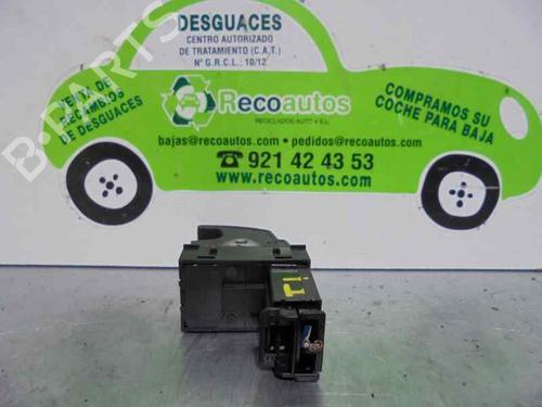 Fensterheberschalter links hinten VW PASSAT B6 (3C2) 2.0 TDI 16V | BP2070304I29 