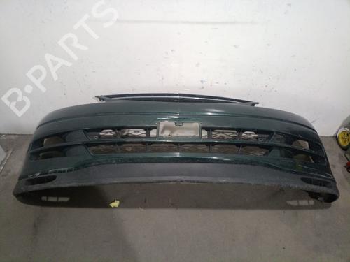 Used Front bumper Front bumper TOYOTA PREVIA II (_R3_) 2.4 (ACR30) (156 hp) 35964477 35964477