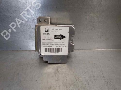 Used ECU airbags OPEL VECTRA B (J96) 1.6 i 16V (F19) (100 hp) 11792807