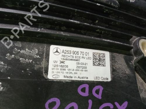 Right headlight MERCEDES-BENZ GLC (X253) 200 d 4-matic (253.916) | BP29973266C29