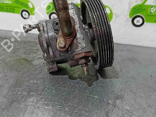 Styring servopumpe FORD FIESTA V (JH_, JD_) 1.4 TDCi (68 hp) 5187107