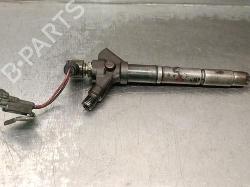 Injector Injector TOYOTA COROLLA Verso (ZER_, ZZE12_, R1_) 2.2 D-4D (AUR10_, AUR10R) (136 hp) 36391543 36391543