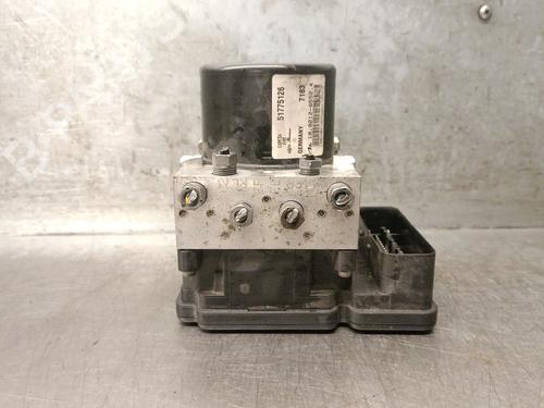Used ABS pump ALFA ROMEO GIULIETTA (940_) 1.6 JTDM (940FXD1A) (105 hp) 29755113
