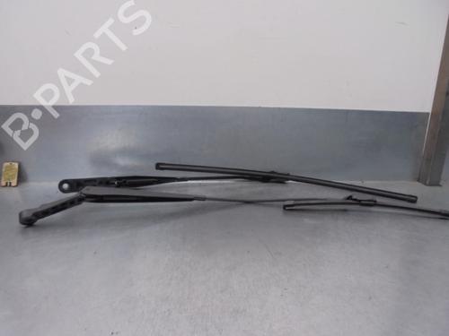 Front windshield wiper arm NISSAN PULSAR Hatchback (C13) 1.5 dCi | BP15944747C143 