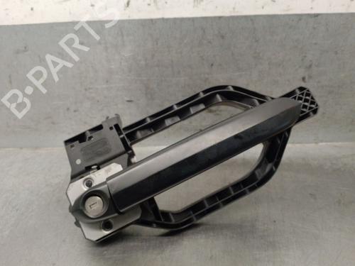 Used Front left exterior door handle Front left exterior door handle VW CRAFTER Van (SY_, SX_) 2.0 TDI FWD (SYB, SYC, SYD) (177 hp) 40450034 40450034