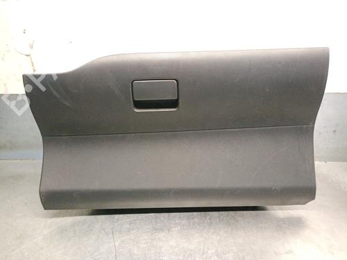 Handskerum TOYOTA AURIS (_E18_) 1.6 (ZRE181_, ZRE185_, ZRE185R, ZRE181R) (132 hp) 30599631