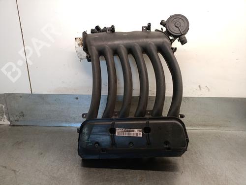 Used Intake manifold Intake manifold 37489628 37489628