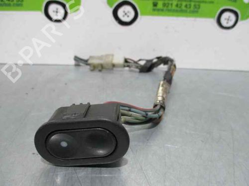 Used Right rear window switch OPEL CORSA B (S93) 1.2 i 16V (F08, F68, M68) (65 hp) 2068223