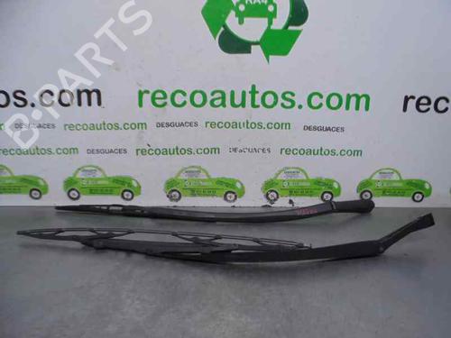 Used Front windshield wiper arm ALFA ROMEO GT (937_) 2.0 JTS (937CXH1A, 937CXH11) (165 hp) 3472840