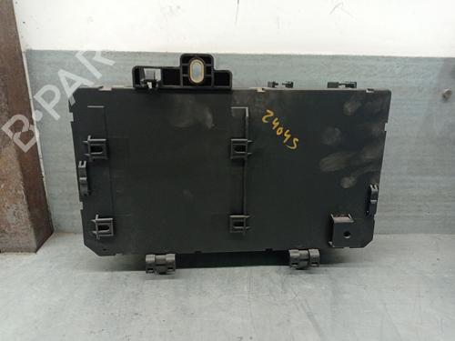 Sikringsdose OPEL ZAFIRA / ZAFIRA FAMILY B (A05) 1.7 CDTI (M75) (125 hp) 30589704