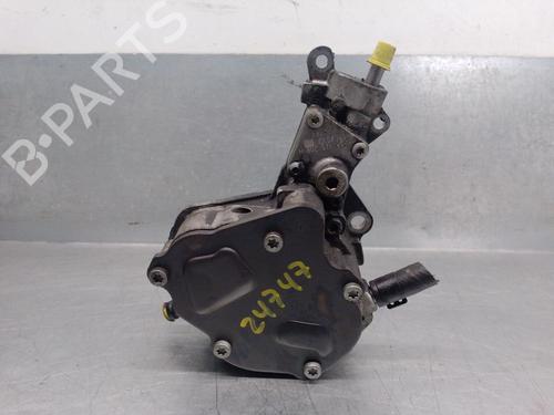 Used Vacuum pump SEAT LEON (1P1) 1.9 TDI (105 hp) 32491125