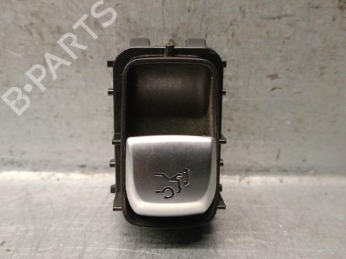 Used Switch Switch MERCEDES-BENZ S-CLASS (W222, V222, X222) S 560 e (222.173) (367 hp) 31065611 31065611