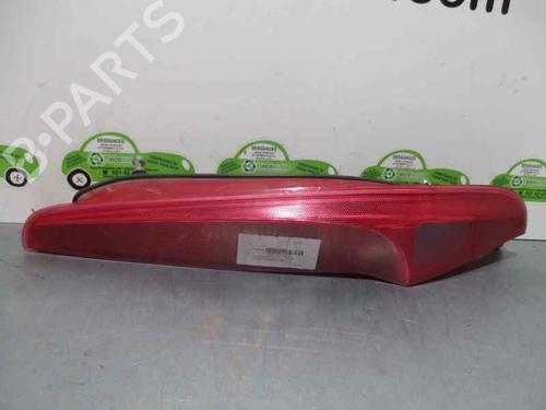 Høyre baklys FIAT PUNTO Hatchback Van (188_) 1.2 60 (60 hp) 2106000