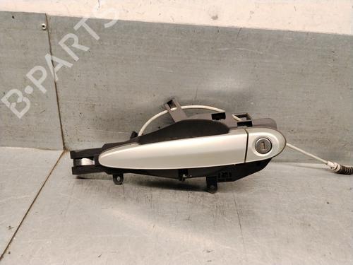 Used Front left exterior door handle Front left exterior door handle 39466631 39466631