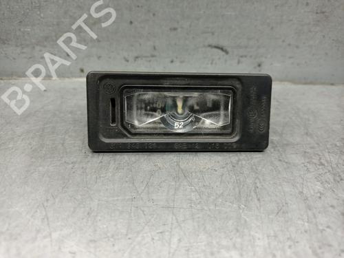 Nummerpladelys SKODA KAROQ (NU7, ND7) 1.6 TDI (115 hp) 21583043