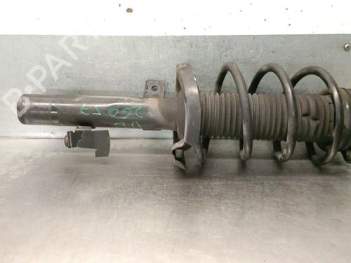 Used Right front shock absorber Right front shock absorber 37520798 37520798