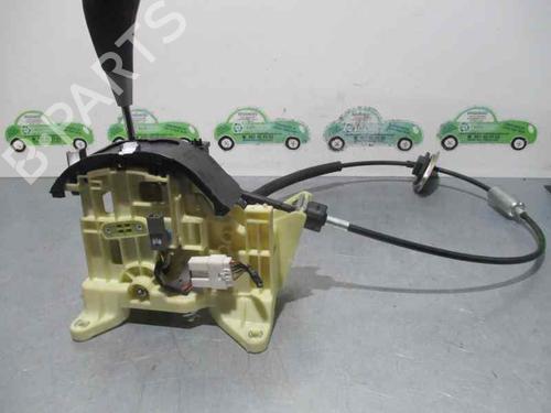 Gear lever HYUNDAI SANTA FÉ II (CM) 2.2 CRDi | BP7444867M90