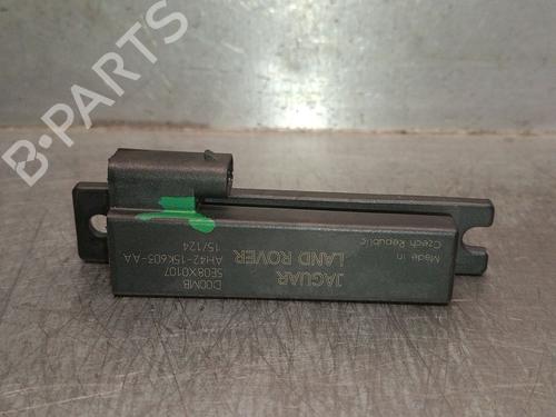 Used Antenna/Base JAGUAR XE (X760) 2.0 D (180 hp) 22109946