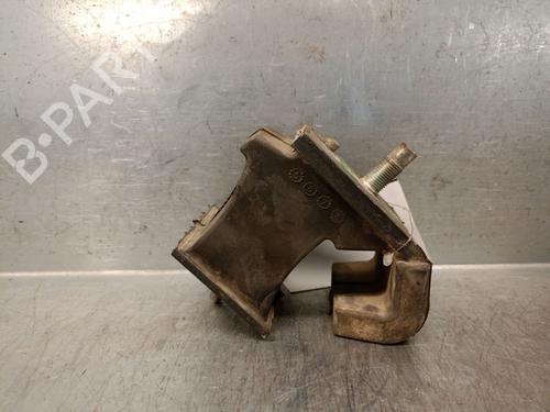Used Engine mount NISSAN PATHFINDER III (R51) 2.5 dCi (174 hp) 23548201