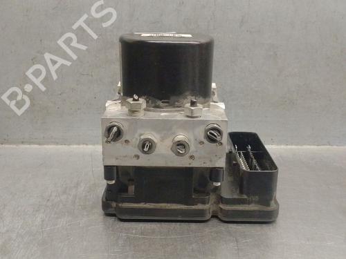 Used ABS pump VOLVO V40 Hatchback (525) D2 (120 hp) 24738878