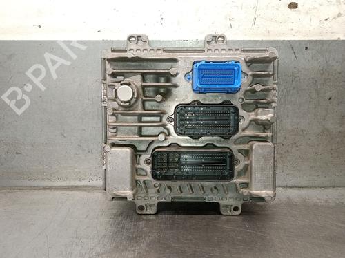 engine-control-unit-ecu-opel-astra-k-b16-2015-2016-2017-2018-2019-2020-2021-2022-38747972 main image