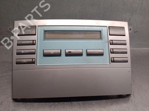 Comando clima TOYOTA COROLLA Verso (ZER_, ZZE12_, R1_) 2.2 D-4D (AUR10_, AUR10R) (136 hp) 31183420