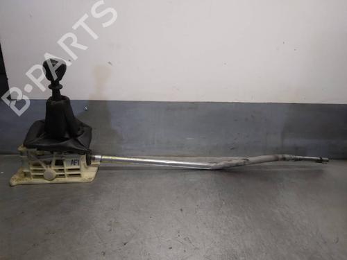 Used Gear lever CHEVROLET AVEO / KALOS Hatchback (T250, T255) 1.4 (101 hp) 17703929