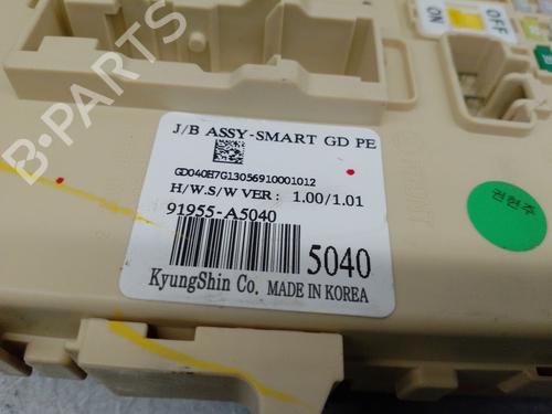 Fuse box HYUNDAI i30 (GD) 1.6 CRDi | BP27285676E1 