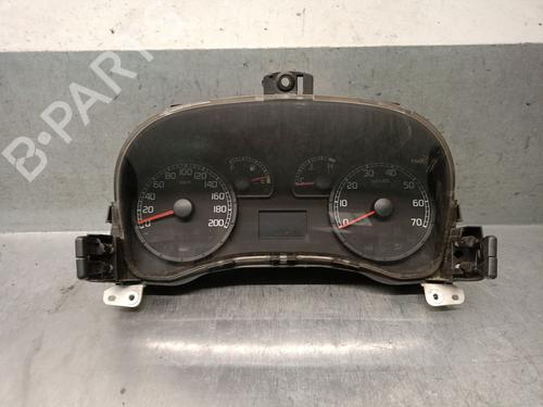 Used Instrument cluster FIAT PUNTO (188_) 1.3 JTD 16V (70 hp) 31026405
