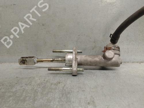 Used Clutch slave cylinder KIA SORENTO I (JC) 2.5 CRDi 4WD (140 hp) 17106112