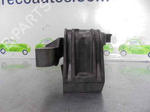 Used Engine mount SEAT LEON (1P1) 1.9 TDI (105 hp) 8761760