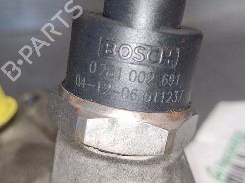 Injection rail AUDI A4 B7 Avant (8ED) 3.0 TDI quattro | BP35812866M98 - Image 6