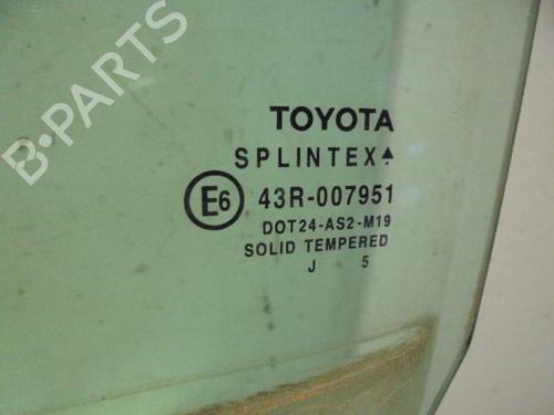Luna delantera izquierda TOYOTA YARIS (_P9_) 1.4 D-4D (NLP90_, NLP90R) | BP9682907C18 