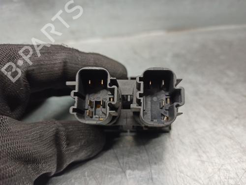 Warning switch FORD MONDEO III Saloon (B4Y) 2.0 16V TDDi / TDCi | BP11743975I22 