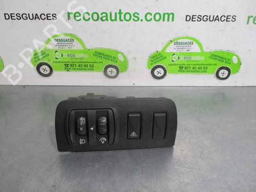 Used Headlight switch RENAULT MEGANE III Grandtour (KZ0/1) 1.5 dCi (KZ1M, KZ1W, KZ0R) (106 hp) 21019216