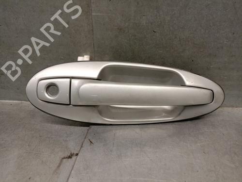 Used Front right exterior door handle Front right exterior door handle HYUNDAI SONATA IV (EF) 2.0 16V (131 hp) 33274888 33274888