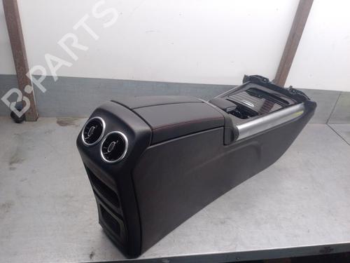 Used Armrest / Center console MERCEDES-BENZ GLA (H247) GLA 200 d 4-matic (247.713) (150 hp) 25711580