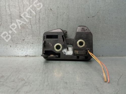 Used Tailgate lock VW POLO (6N2) 1.4 16V (75 hp) 23145906