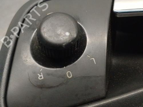 Front left interior door handle SEAT IBIZA IV ST (6J8, 6P8) 1.6 TDI | BP32340487I13 